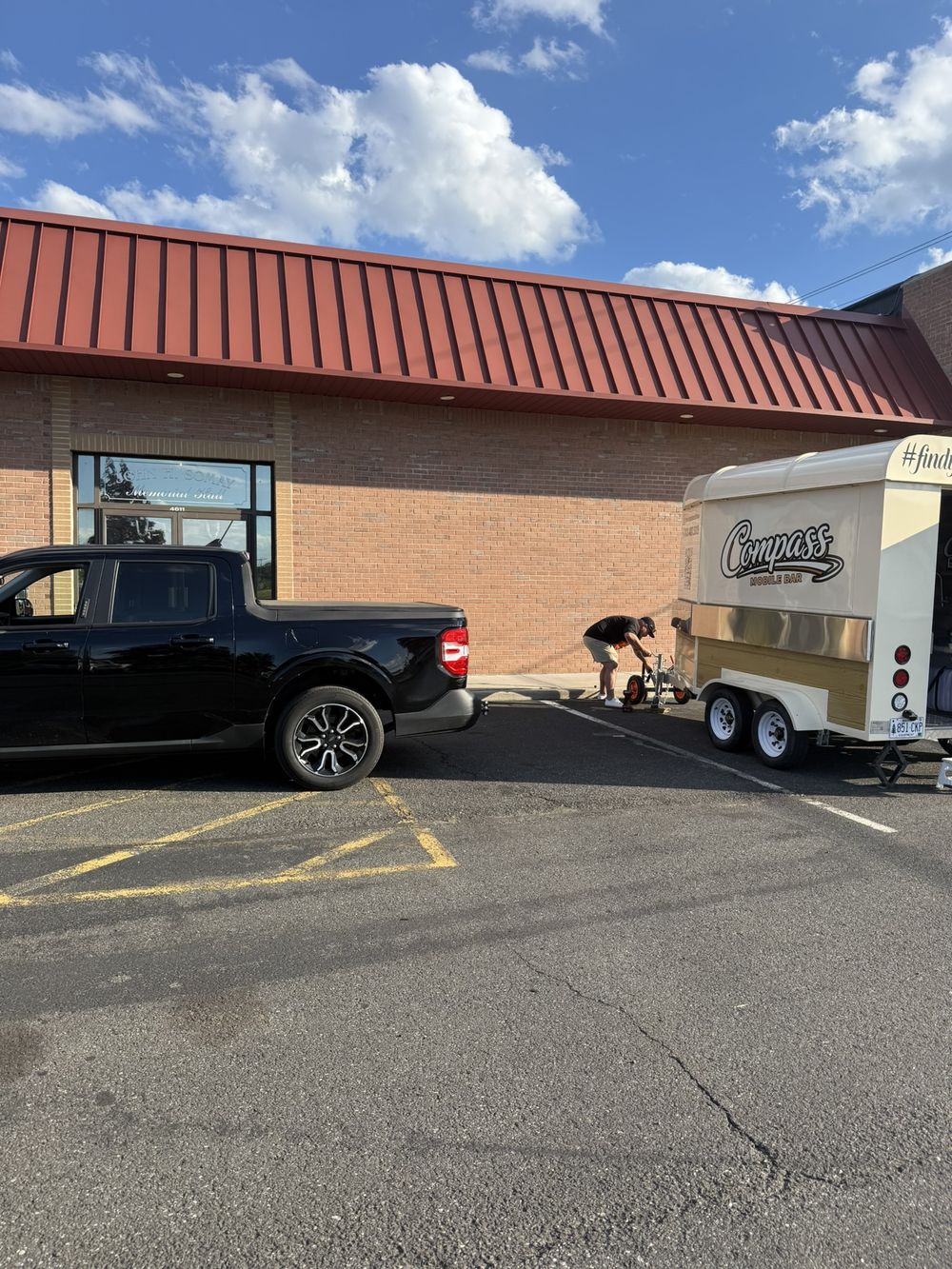 The Compass trailer leveled and serving outside the Howell fire hall